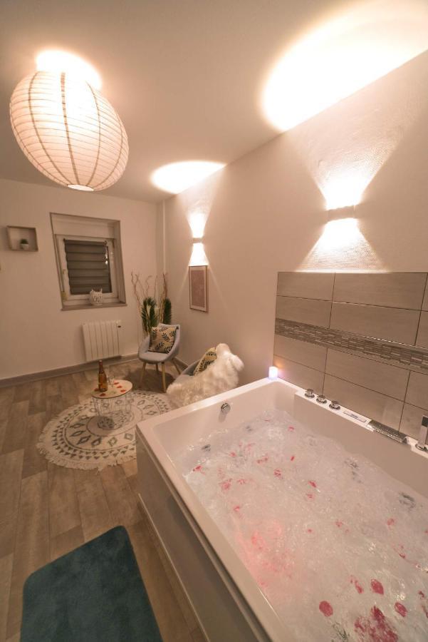 Cotton#Spa#Jacuzzi#מולהאוס מראה חיצוני תמונה