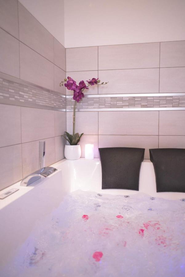 Cotton#Spa#Jacuzzi#מולהאוס מראה חיצוני תמונה
