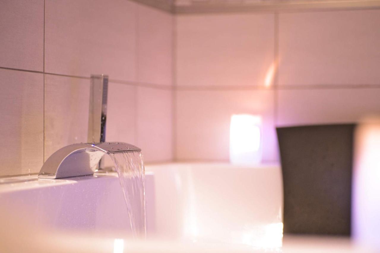 Cotton#Spa#Jacuzzi#מולהאוס מראה חיצוני תמונה