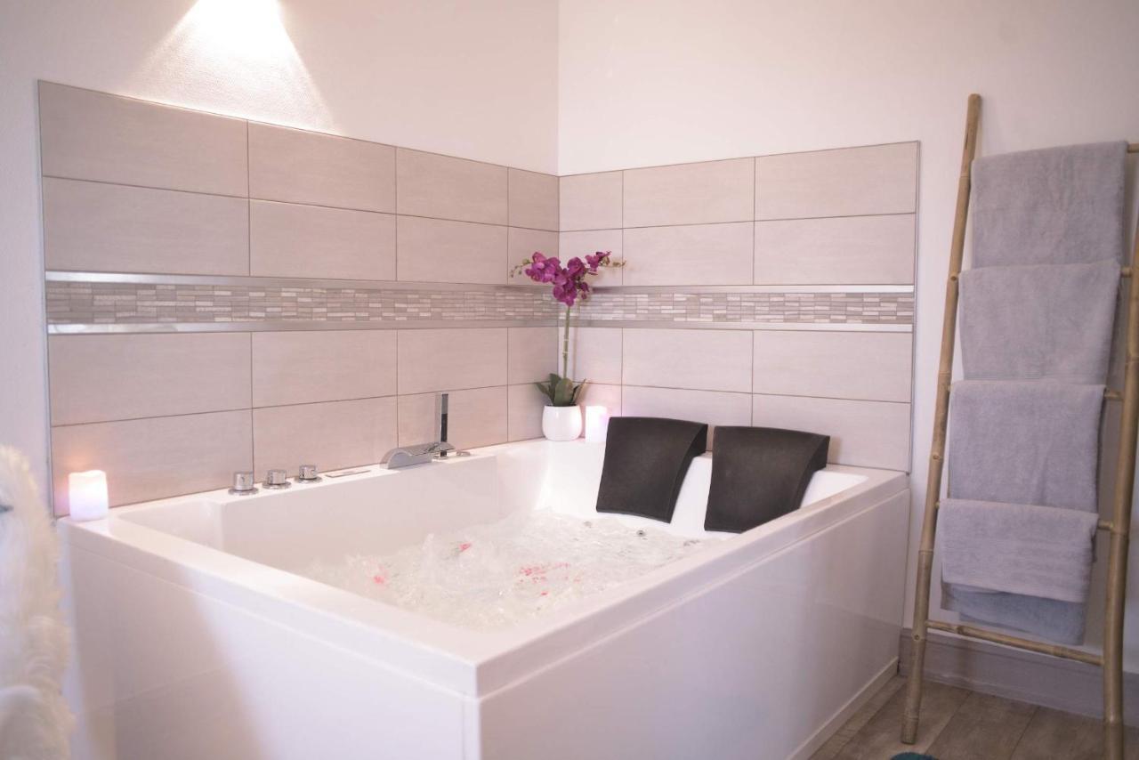 Cotton#Spa#Jacuzzi#מולהאוס מראה חיצוני תמונה